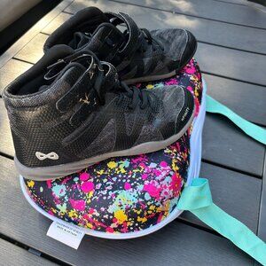 NFINITY Beast mid-top cheer shoes - Black